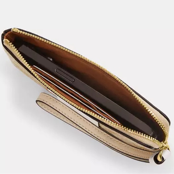 COACH 💖Corner Zip Wristlet In Signature Canvas With Nostalgic Ditsy Print NWT - Picture 2 of 5